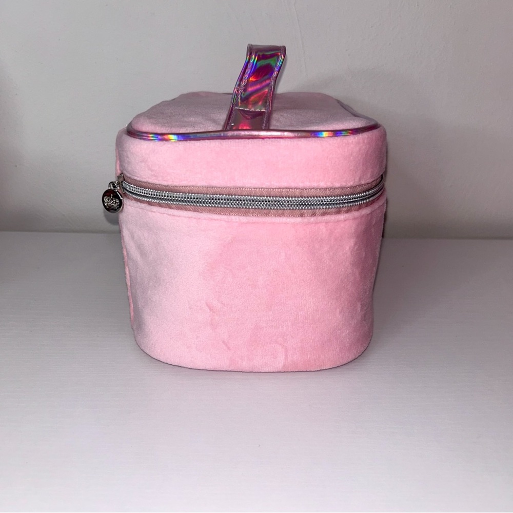 Juicy Couture Cosmetic Bag Pink. - Picture 6 of 9